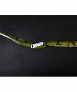 DMR Wingbar Limited Edition Handlebar -Outlet Bremser Store DMR Liquid Camo Handlebar Studio 2