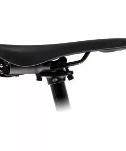 Fizik Gravita Alpaca X5 Saddle With Tool Kit