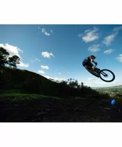 Hope Tech 4 E4 Brake - No Rotor -Outlet Bremser Store Hope Tech 4 E4 Brake No Rotor Disc Brake Callipers Black Black T4E4NL 4