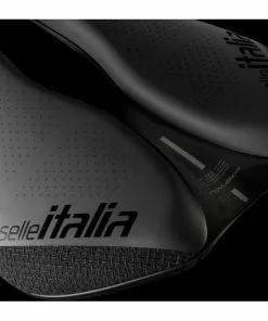 Selle Italia NOVUS X-Cross TM Boost EVO Superflow Saddle -Outlet Bremser Store Novus20Boost20Evo20X Cross20TM20Superflow CLOSEUP1